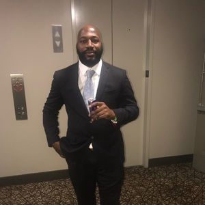 Meet your Posher, Eddie